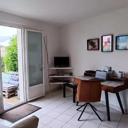 Maisonnette Du Semaphore - Jardin, Piscine & Parking A La Chaume * レ・サ​​ーブル・ドロンヌ